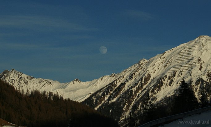 IMG_7718-Mond.jpg