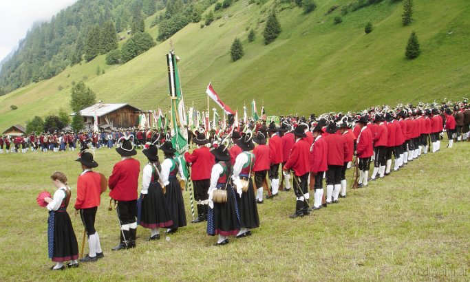 DSC06931-BatFestVals2008-EhrenkompanieSchmirn.jpg