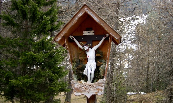 DSC03037-ObernbergBiken-Wegkreuz.jpg