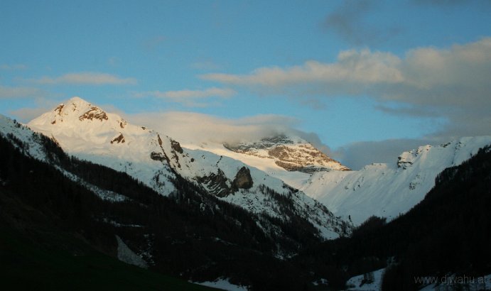 IMG_7990-OlpererFussteinNebel.jpg