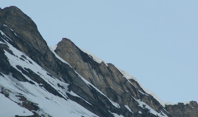 IMG_8012-ReisenschuhSchnee.jpg
