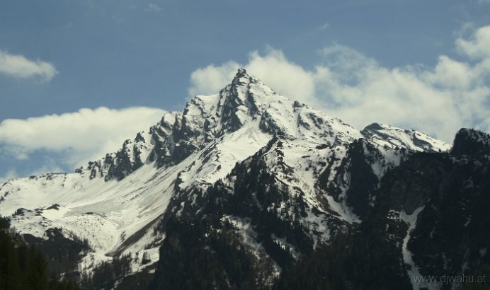 IMG_8419-HogerSchnee.jpg