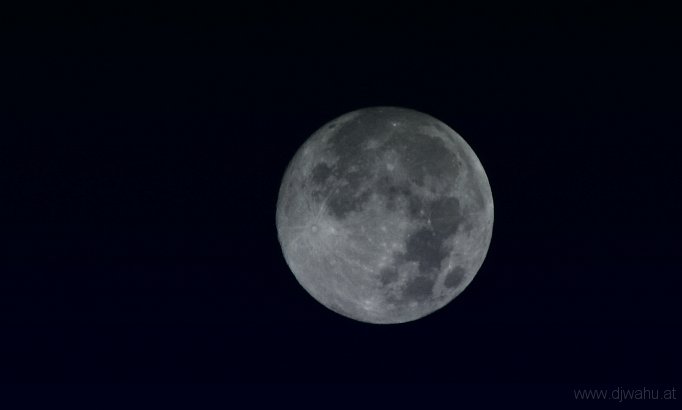 IMG_3112-1_2-Vollmond.jpg