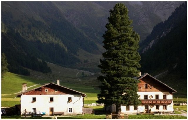 P1000696-Kasern.JPG